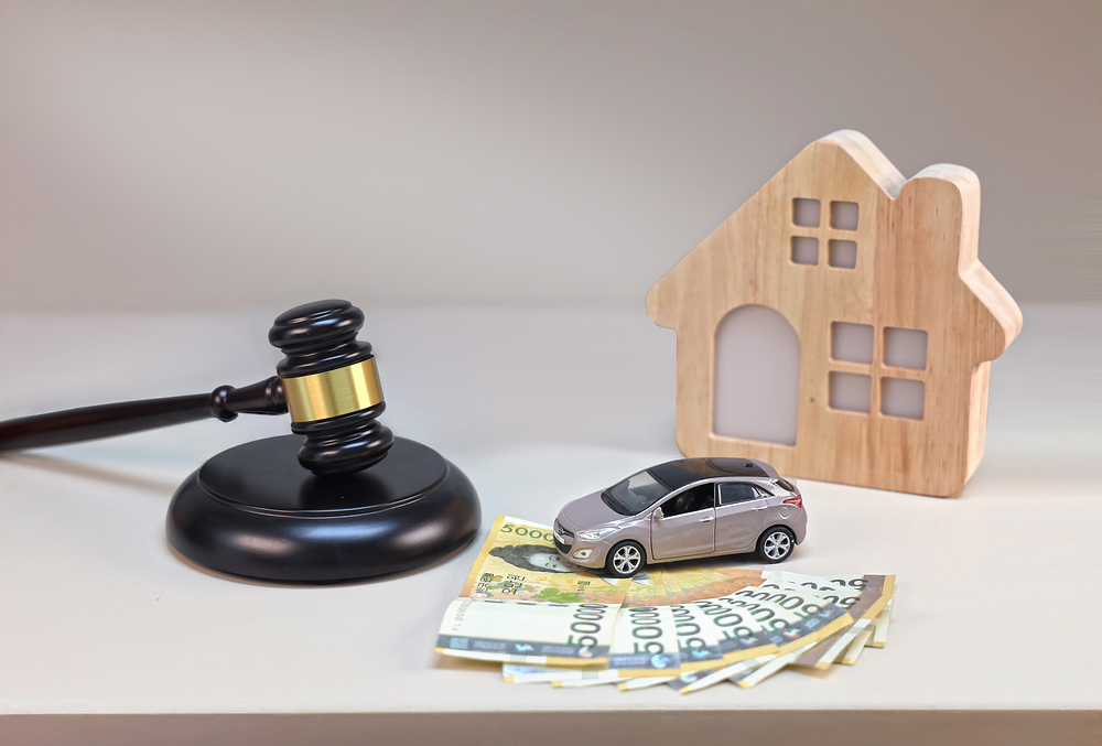 빚 대물림’ 막으려면? 상속포기 또는 한정승인 고려해볼 수 있어